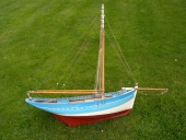 Maquette de bateau de pêche : langoustier ponté