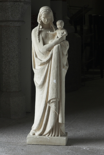 Statue : Vierge à l'Enfant