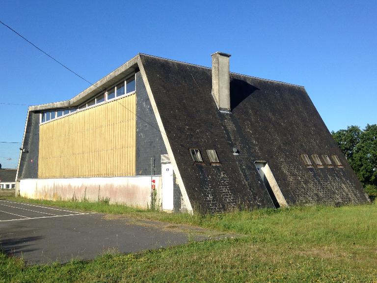 Gymnase du lycée professionnel, rue de Logodec (Pont-de-Buis-lès-Quimerch)