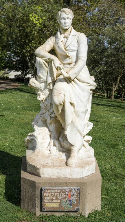 Statue Auguste Brizeux, Jardin Chevassu (Lorient)