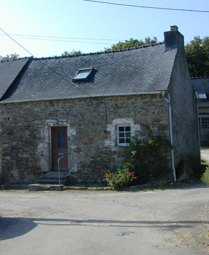 Maison, Kerbarguen (Botmeur)
