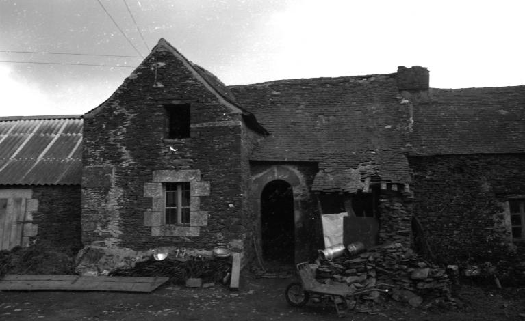 Les maisons et fermes de la commune de Plonévez-du-Faou