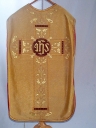 Ornement doré 2 : chasuble