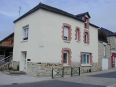 Maison à boutique, 16 rue d'Ille et Rance (Chevaigné)