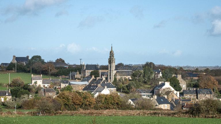 Le Bourg de Hengoat (Hengoat fusionnée en La Roche-Jaudy en 2019)