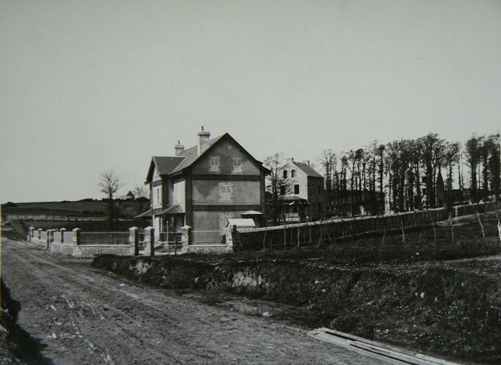 Maison de villégiature Coquette, actuellement Les Verrès, 6 rue Armand Peugeot, Morgat (Crozon)