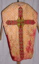 Ornement doré : chasuble, étole