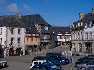 Place du Martray (La Roche-Derrien fusionnée en La Roche-Jaudy en 2019)