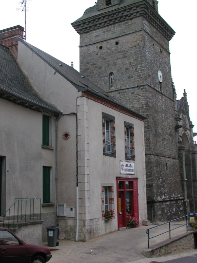 Maison, 4 rue Jean de Gennes (Gennes-sur-Seiche)