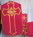 Ornement rouge 1 : chape, chasuble, bourse de corporal, étole, voile de calice