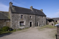Ferme (n° 4) (ancienne métairie noble) du Dresnay (Loguivy-Plougras)