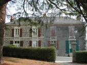 Maisons, 30-32 rue Jean de Gennes (Gennes-sur-Seiche)