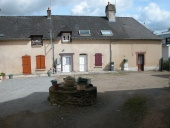 Maison et fermes en alignement (Noyal-Châtillon-sur-Seiche)