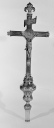 Croix de procession : Christ en croix, Vierge à l' Enfant