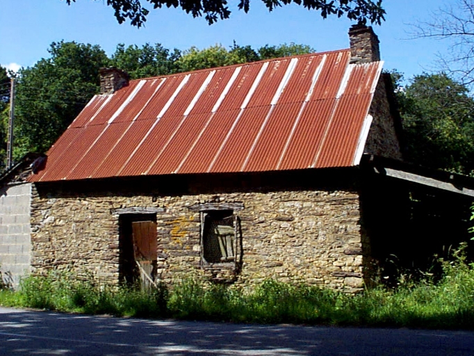 Ferme, près de la Malaunay (Maure-de-Bretagne fusionnée en Val d'Anast en 2017)