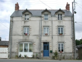 Hôtel de voyageurs, café, restaurant, dit ancien hôtel de la Gare, actuellement maison, la Gare (Langon)