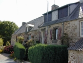 Alignement de maisons, 7 à 11 impasse Pourquoi-pas (Le Minihic-sur-Rance)