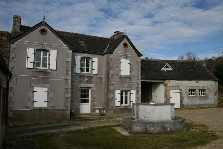 Ancienne ferme, Créac'h Ménory (Le Cloître Saint-Thégonnec)