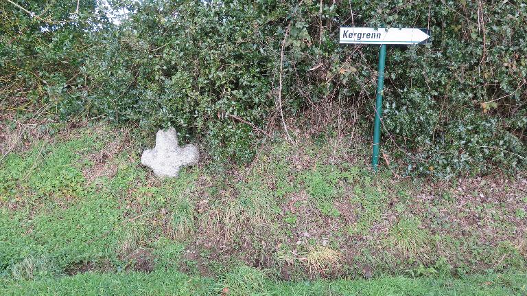 Croix de chemin de Kergren (Plufur)