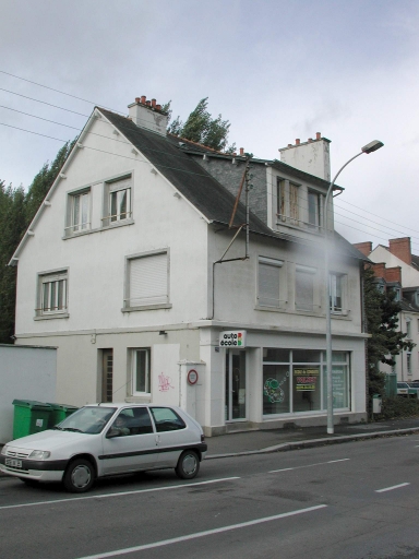 Ancien commerce de charbon, 26 boulevard Volney (Rennes)