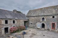 Ferme de marchand de toiles, Guerbourbon (Le Quillio)