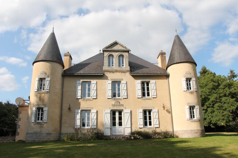 Château du Bézil ou du Bézic (Saint-Nolff)