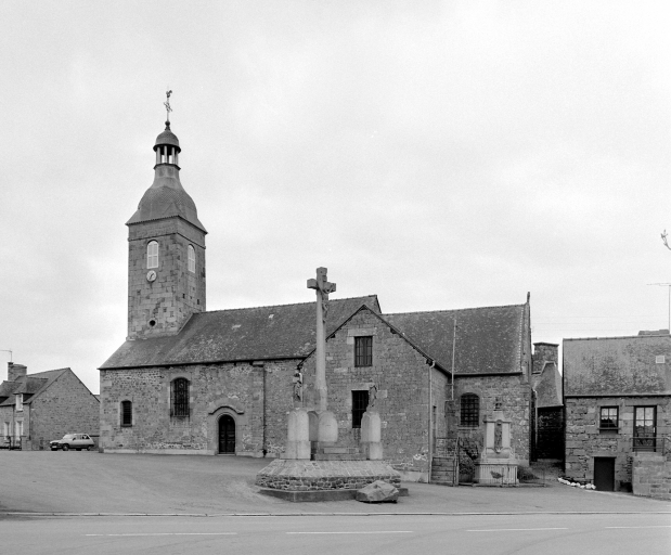 Eglise paroissiale Saint-Martin (Baillé fusionnée en Saint-Marc-le-Blanc en 2019)