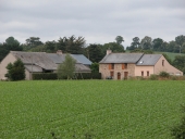 Ferme, actuellement maison, Louvrais (Saint-Aubin-d'Aubigné)