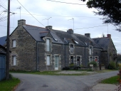 Maisons en série (série de 3), la Porte (Saint-Just)