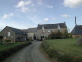 Ferme, la Ville-Thébault (Québriac)