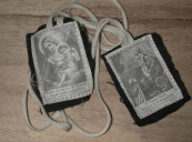 Scapulaires