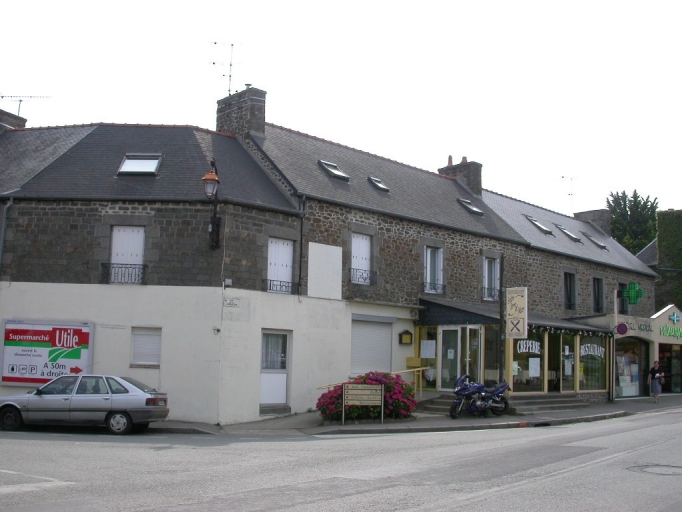 Alignement de deux maisons, 3-1 Rue de la Libération (Plerguer)