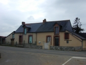 Alignement de deux maisons, la Croix Verte (Montreuil-sur-Ille)