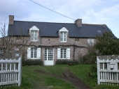 Ancienne ferme, 11 rue de la Mare-ès-Loup (Erquy)