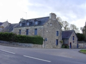 Ferme, 5 rue de la Sauldre ; rue Saint-Conwoïn (Sixt-sur-Aff)