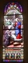 Ensemble de 2 verrières à personnages : Apparition de Notre-Dame de Lourdes et du Sacré Coeur (baies 1 et 2) et de 3 verrières décoratives (baies 3, 4 et 00)