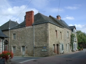 Maison, 20 rue de la Poste (Lohéac)