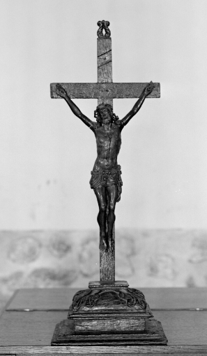 Croix d'autel (?) (Chauvigné)