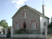 Maison, 12 rue Mathurin Poirier (Sainte-Marie)