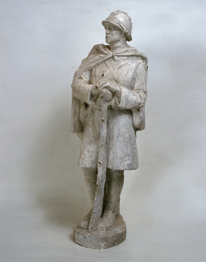 Statue : Poilu pour le monument d'Anet (?)