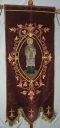 Bannière de procession : saint Jean Berchmans et l'Enfant Jésus