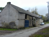 Alignement de quatre maisons, le Val (Renac)