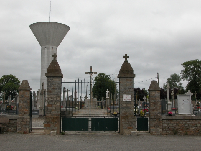 Cimetière, rue du Château d'Eau (Saint-Aubin-d'Aubigné)