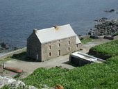 Petit pavillon de caserne dans la cour, Ile aux Moines, près de la caserne (Perros-Guirec)