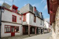 Maison à porche, 7 rue du Cheval Blanc (La Guerche-de-Bretagne)