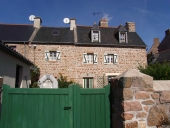 Maison, bourg (île de Bréhat)
