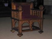 Fauteuil de célébrant