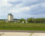 Les écoles, mairie, gendarmerie, monuments et cimetière sur la commune de Pleurtuit