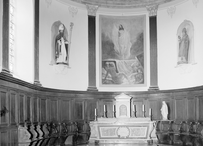Stalles (14), lambris de hauteur, église paroissiale Saint-Guérec (Cléguérec)