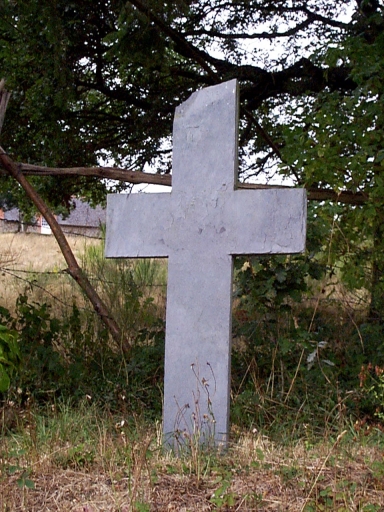 Croix de chemin, le Tertre Pérau (Saint-Malo-de-Phily)
